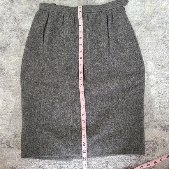 Saint Laurent Vintage Gray Wool Skirt Size 38 - Picture 6 of 9